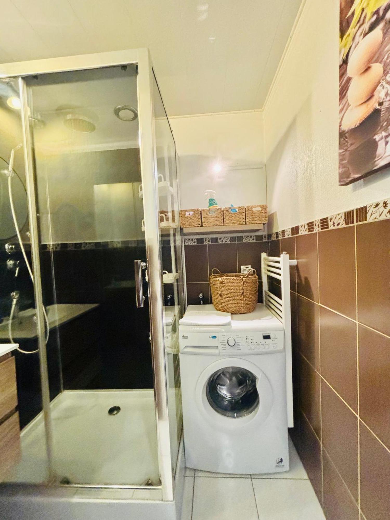 Beautiful Apartment Disneyland Saint-Thibault-des-Vignes Dış mekan fotoğraf